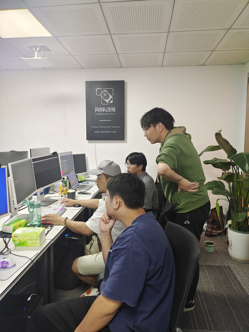 学员线下实训